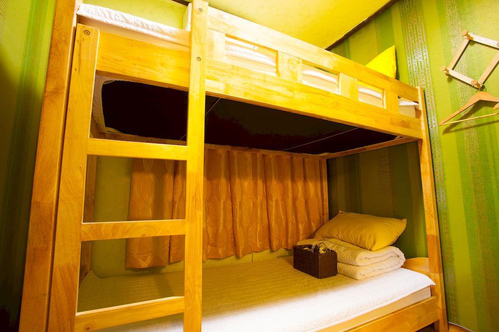 24 Jongno Tower Guest house