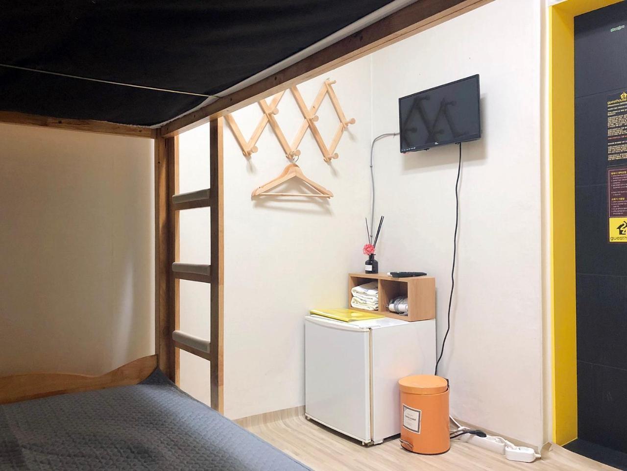 Guest house 24 Jongno Tower 2*