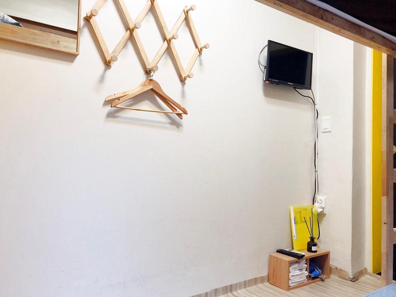 24 Jongno Tower Guest house