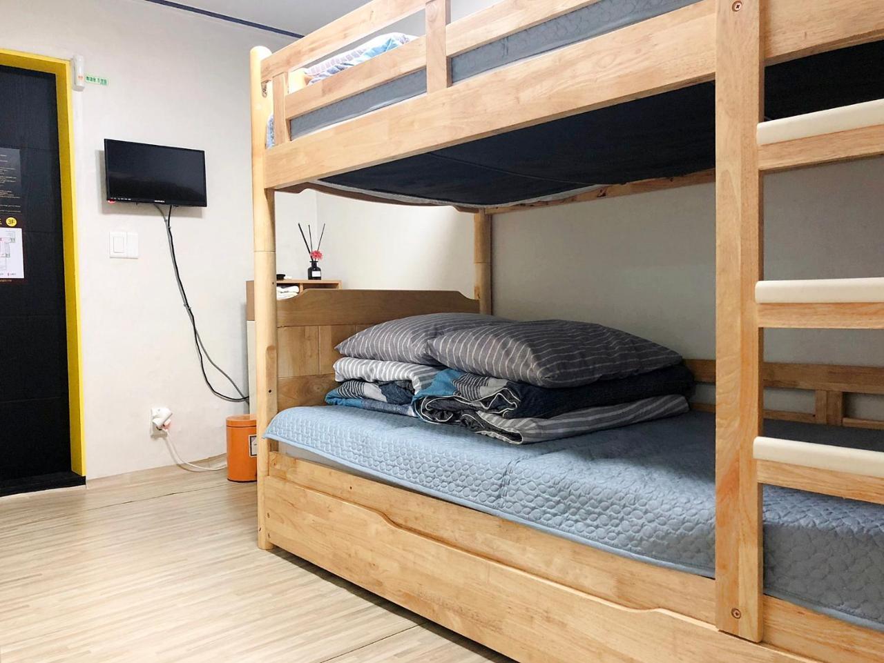 Guest house 24 Jongno Tower Seoul